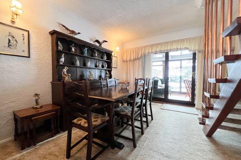 29 Park Road, Werrington, Stoke-on-trent, ST9 0EB