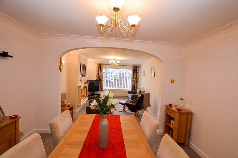 Lounge/Diner