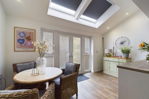 62 Ever Ready Crescent, Dawley, Telford, TF4 3GL