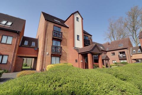 1 bedroom flat to rent, Peter James Court, Stafford ST16