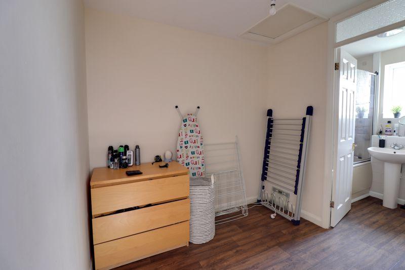 Dressing Area/Study