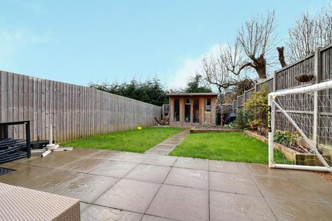 4 Bupton Road, Stafford, ST18 0EF