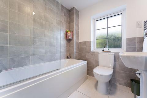 50 Abraham Drive, Poole, BH15 4FU