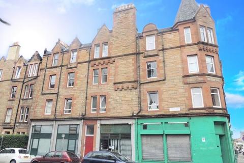 2 bedroom flat to rent, Temple Park Crescent, Edinburgh, EH11