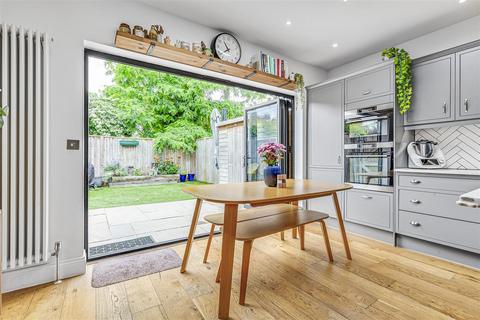 3 bedroom end of terrace house for sale, Milton Road, East Sheen, SW14