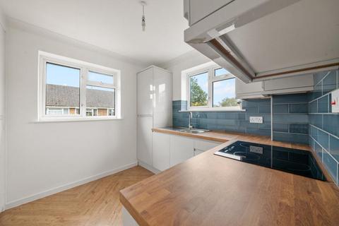 2 bedroom maisonette to rent, Brentmead Close, Hanwell, London, W7 3EW