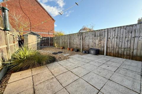 4 Temple Close, Luton, LU2 7XZ