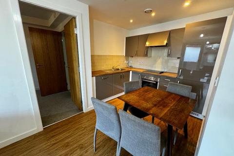 2 bedroom apartment to rent, Leaf Street, Hulme, Manchester, M15 5GA