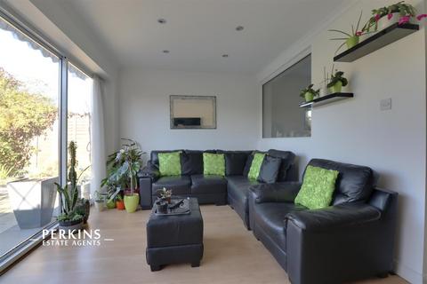 19 Millet Road, Greenford, UB6 9SG