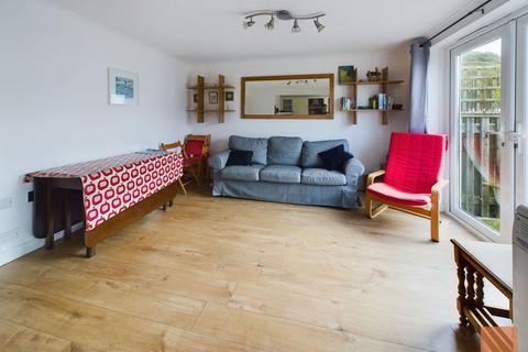 2 bedroom flat to rent, Kingsley Cove, Porthtowan