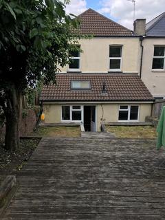 6 bedroom terraced house to rent, North Road, Bristol BS6