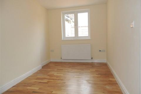 2 bedroom apartment to rent, Nutfield Road, Merstham, Redhill, Surrey, RH1