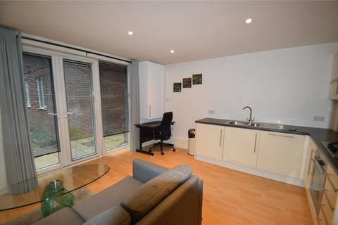 2 bedroom apartment to rent, Foxley Lane, Purley, CR8