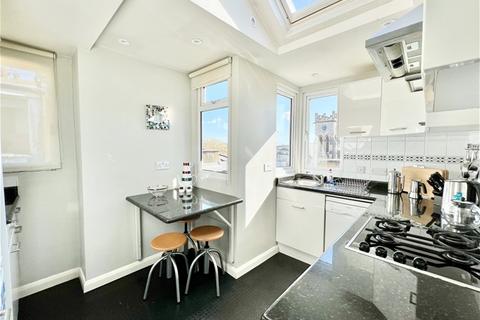 2 bedroom flat for sale, Belsize Park, Belsize Park