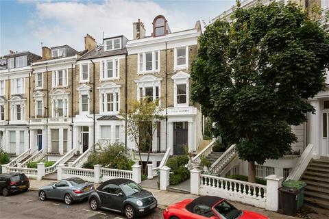 2 bedroom flat for sale, Belsize Crescent, Belsize Village, Belsize Park