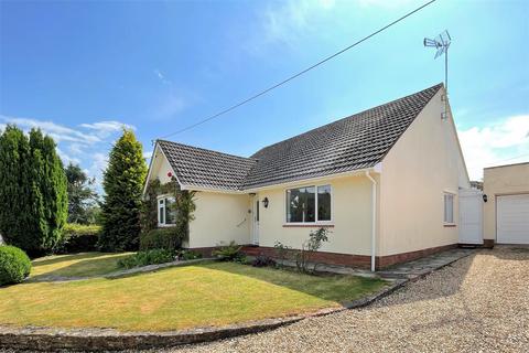 2 bedroom detached bungalow to rent, Turnpike, Milverton TA4