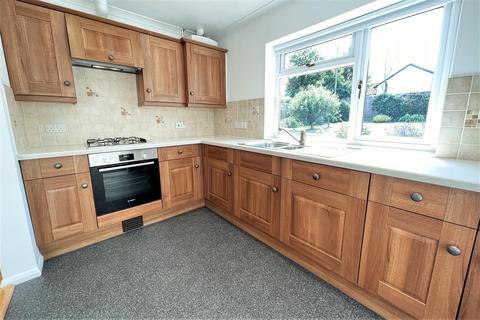 2 bedroom detached bungalow to rent, Turnpike, Milverton TA4