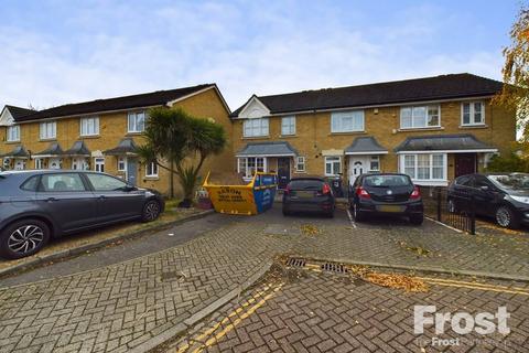 34 Westminster Close, Feltham, TW14 9XD