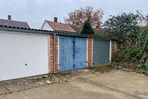 Garage for sale, Pondmoor Road, Bracknell, Berkshire