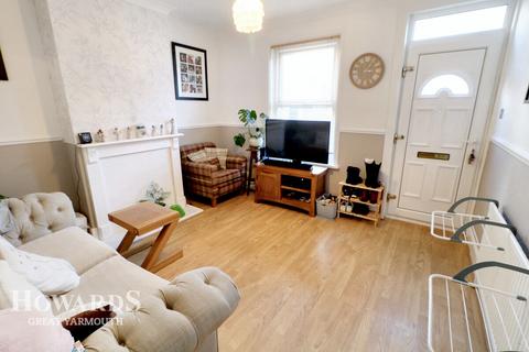 3 bedroom terraced house for sale, Walpole Road, Great Yarmouth