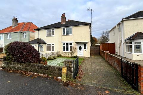 2 bedroom semi-detached house to rent, Oakfield Road, Poole BH15