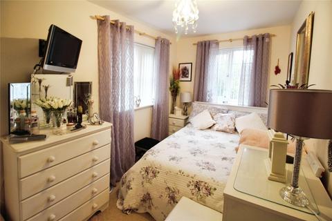 2 bedroom flat for sale, Design Close, Worcestershire B60