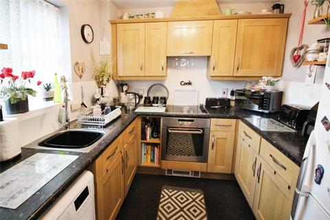 2 bedroom flat for sale, Design Close, Worcestershire B60