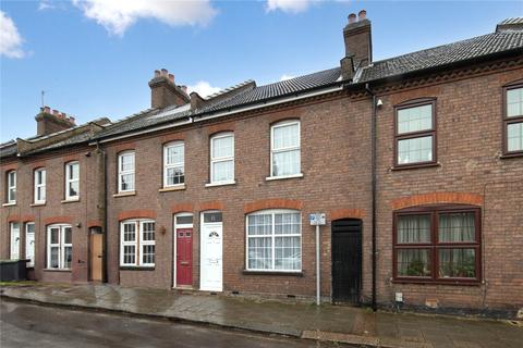 4 bedroom terraced house for sale, Ridgway Road, Bedfordshire LU2