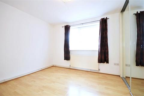 1 bedroom flat to rent, Makepeace Road, Northolt UB5