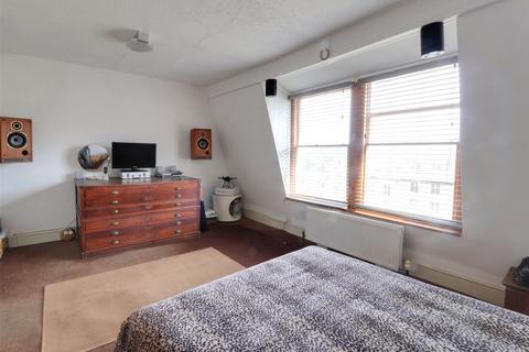 Flat 3, 8 Avenue Road, Ilfracombe, EX34 9AT