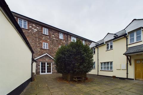 2 bedroom flat to rent, Baker Street, Abergavenny, NP7