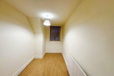 2 bedroom apartment to rent, Red Bank Road, Blackpool FY2