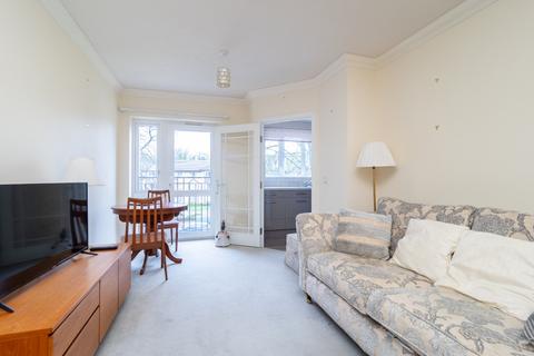 1 bedroom retirement property for sale, Denmark Road, Carshalton SM5