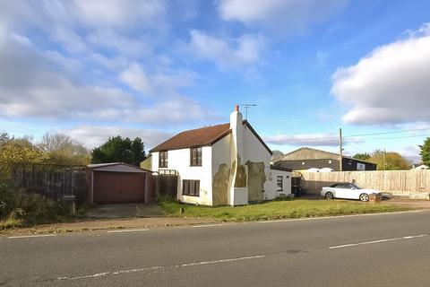 3 bedroom detached house for sale, Duck End, Dunmow CM6