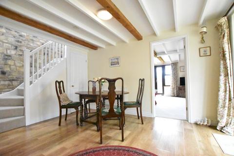 Farriers Barn, Farriers Court Ab Lench Road, Church Lench, Evesham, WR11 4UQ