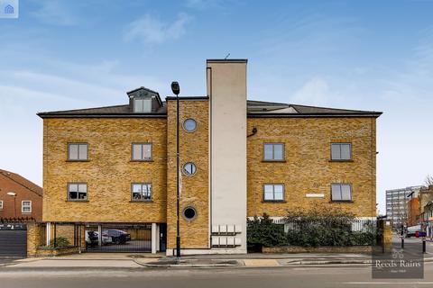 2 bedroom apartment to rent, Raymouth Road, London SE16