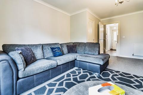 3 Bottomley Side, Manchester, M9 8EZ