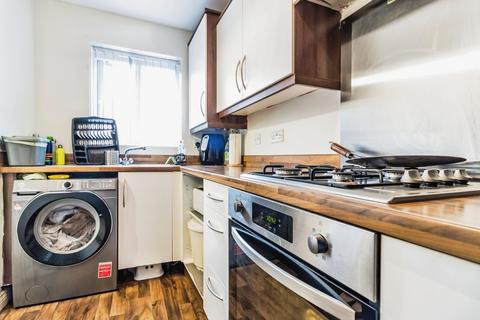 3 Bottomley Side, Manchester, M9 8EZ