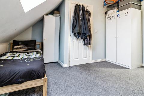3 Bottomley Side, Manchester, M9 8EZ