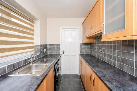 2 bedroom end of terrace house to rent, Cartwright Street, Cheshire WA5