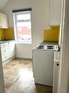 1 bedroom flat to rent, Flat ,  St. Catherines Avenue, Doncaster