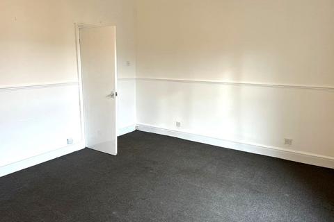 1 bedroom flat to rent, Flat ,  St. Catherines Avenue, Doncaster