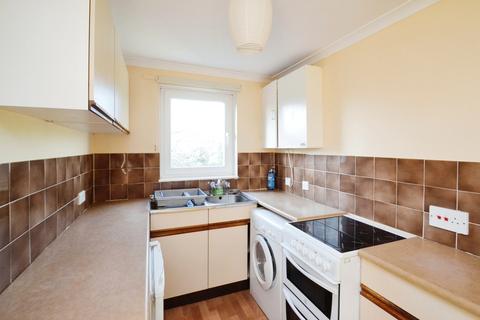 10 Oakfield Drive, Dumfries, DG1 4PD