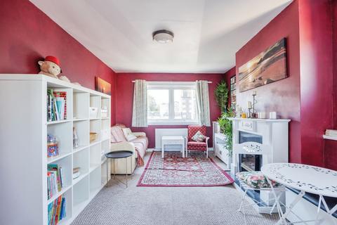 1 bedroom flat for sale, Castle Street, Fife DD6