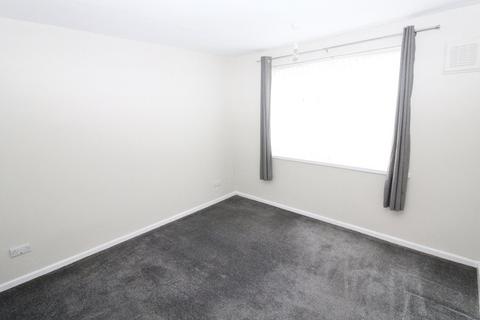 1 bedroom flat for sale, Fieldhouse Drive, Leeds LS17