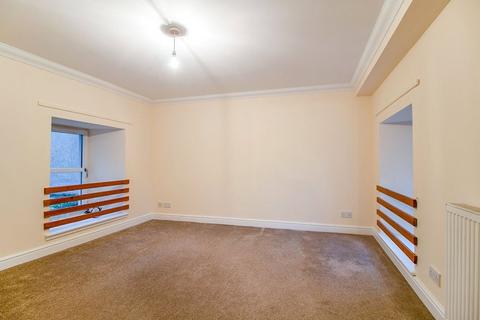 2 bedroom flat to rent, Castle Street, Angus DD10