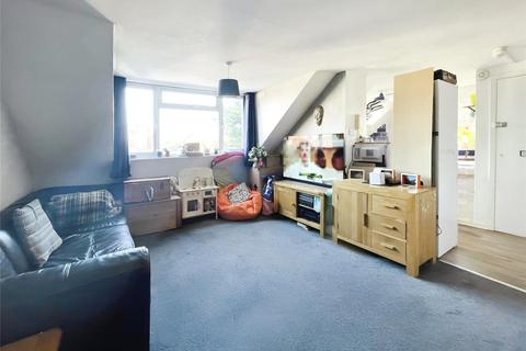 1 bedroom flat for sale, Richmond Avenue, West Sussex PO21