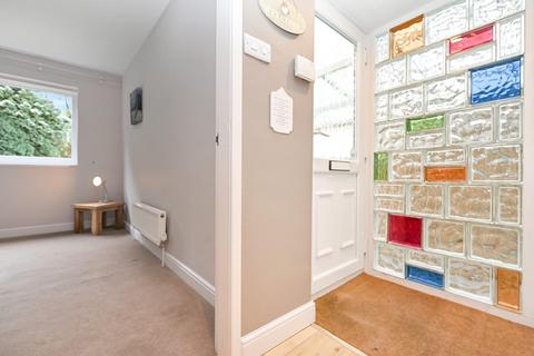 3 bedroom detached house for sale, Whitelands Crescent, Baildon, Shipley