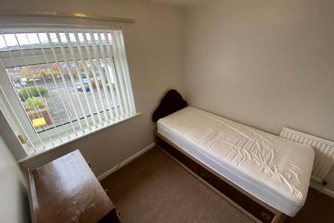 3 bedroom house to rent, Marsden Street, Waun Wen, , Swansea