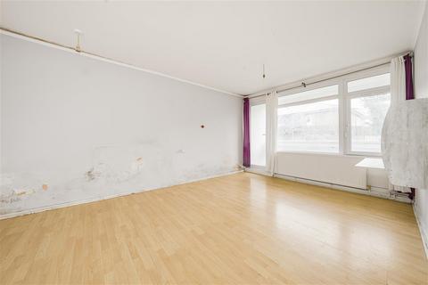 Studio for sale, Somborne House, Fontley Way, London